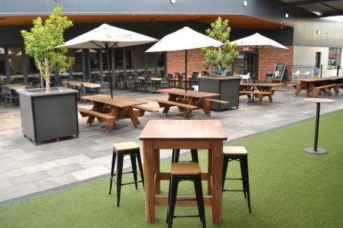 Garden Hotel in Dubbo Garden Hotel in Dubbo