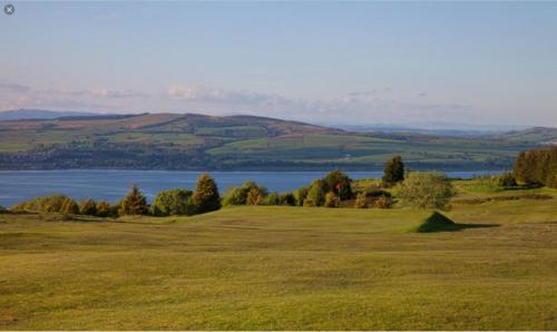 Campo de golf en el alojamiento, Victorian flat in Greenock Campo de golf en el alojamiento, Victorian flat in Greenock