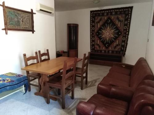 colors house in آلجيرو colors house in آلجيرو
