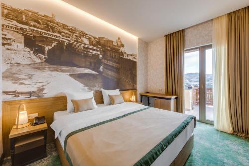 This photo about Sole Palace shared on HyHotel.com