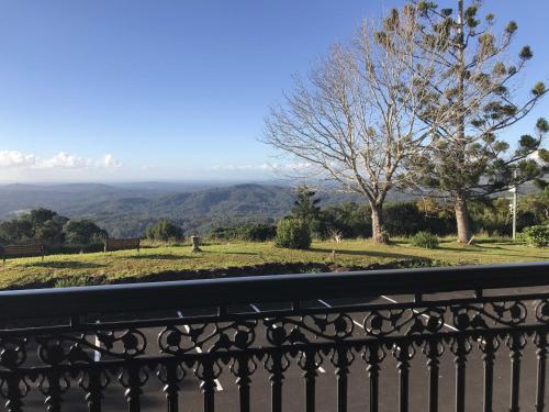 Pemandangan, Clouds Montville in Montville Pemandangan, Clouds Montville in Montville