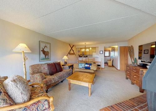 This photo about Point Dillon Place shared on HyHotel.com