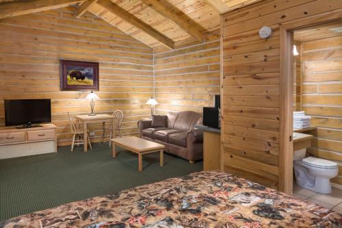Rock Crest Lodge & Cabins in Custer (SD) Rock Crest Lodge & Cabins in Custer (SD)