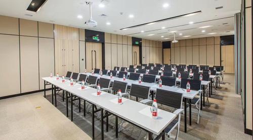 This photo about Atour Hotel (Changyang North Road) shared on HyHotel.com