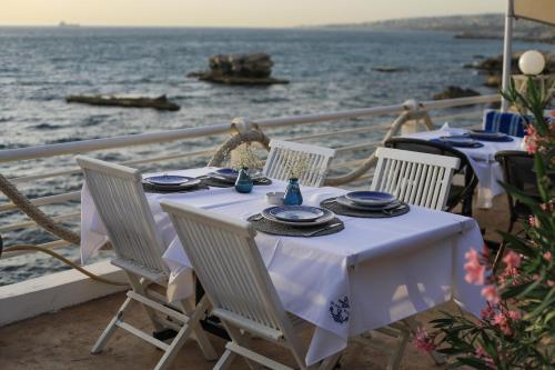 Le Blanc Bleu in Halat Le Blanc Bleu in Halat