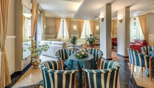 حانة/استراحة, فندق دا فينشي (Hotel Da Vinci) in Montecatini-Terme حانة/استراحة, فندق دا فينشي (Hotel Da Vinci) in Montecatini-Terme