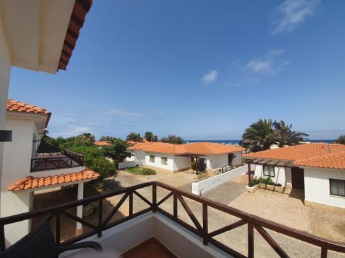 balkon/terras, Luxusvilla in St.Maria, Sal Kap Verde-20m vom Meer in Santa Maria balkon/terras, Luxusvilla in St.Maria, Sal Kap Verde-20m vom Meer in Santa Maria