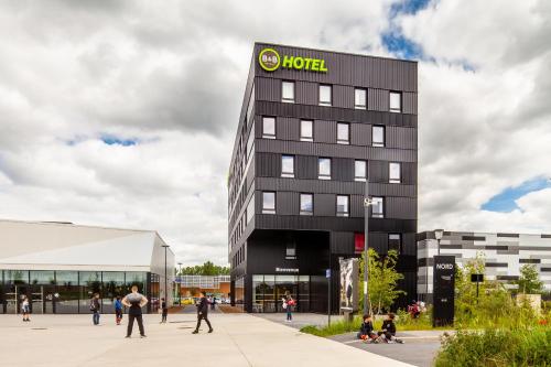 Exterior view, B&B HOTEL Cergy Saint Christophe near Pontoise Airport Exterior view, B&B HOTEL Cergy Saint Christophe near Pontoise Airport