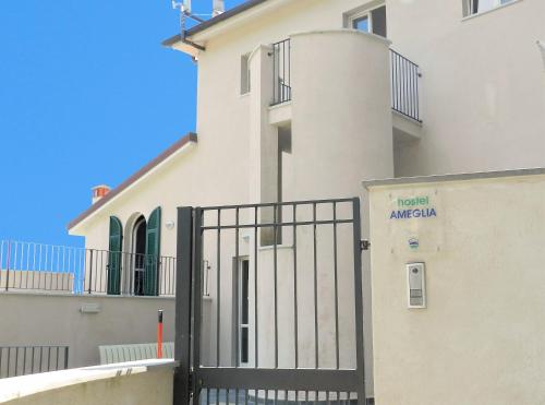 Hotel Hostel Ameglia