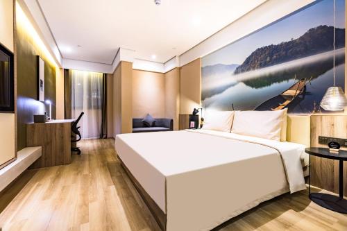 This photo about Atour Hotel Huaibei City Government Plaza shared on HyHotel.com