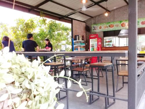 DD Place in Suphan Buri DD Place in Suphan Buri