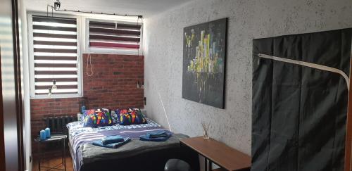 Apartament metro rondo Onz