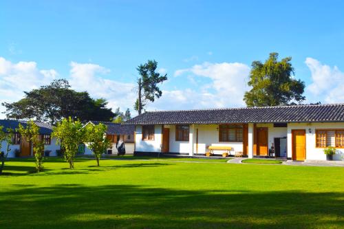 Quinta La Constanza in Tababela Quinta La Constanza in Tababela