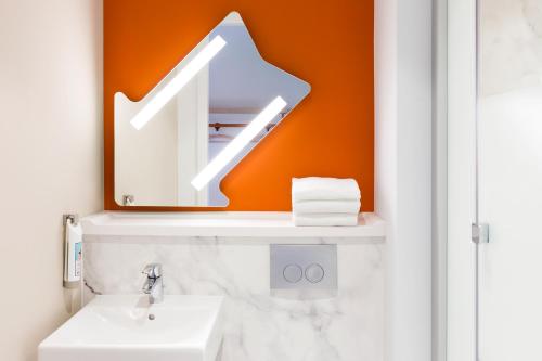 Ibis Budget Charleroi Airport in Charleroi Ibis Budget Charleroi Airport in Charleroi