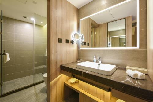 This photo about Atour Hotel Langfang Xichang Road shared on HyHotel.com