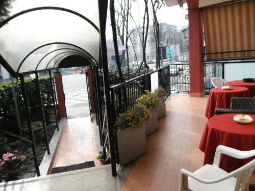 Bar/lounge, Hotel Renato in Sesto San Giovanni Bar/lounge, Hotel Renato in Sesto San Giovanni