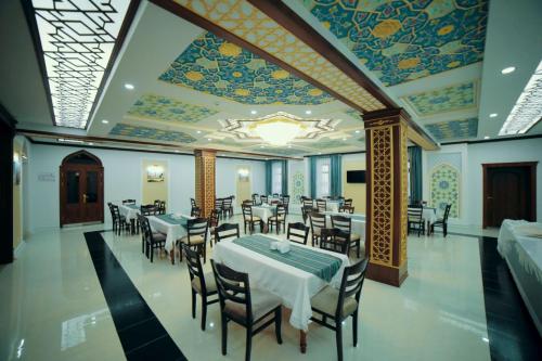 Restaurant, Hotel Erkin Palace in Khiva Restaurant, Hotel Erkin Palace in Khiva