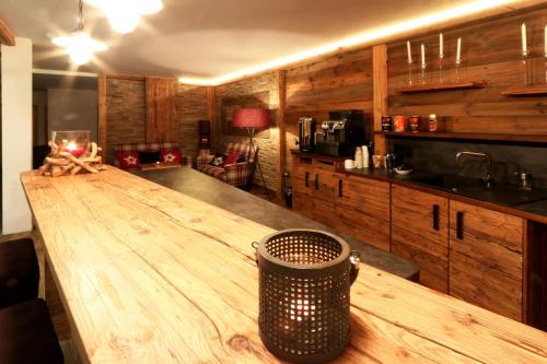 Bar/lounge, Amber Ski-in/out Hotel & Spa in Saas-Fee Bar/lounge, Amber Ski-in/out Hotel & Spa in Saas-Fee