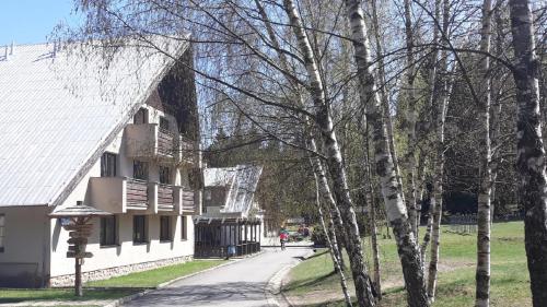 ที่เที่ยวใกล้ที่พัก, Sykovec Karavan Sýkorka (Sykovec Karavan Sykorka) in วลาโชวิช ที่เที่ยวใกล้ที่พัก, Sykovec Karavan Sýkorka (Sykovec Karavan Sykorka) in วลาโชวิช