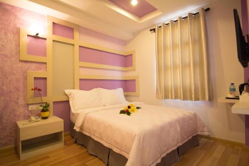 Sunshine Inn Plus Hotel