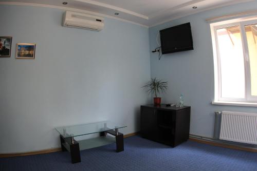 This photo about Babai Komora shared on HyHotel.com