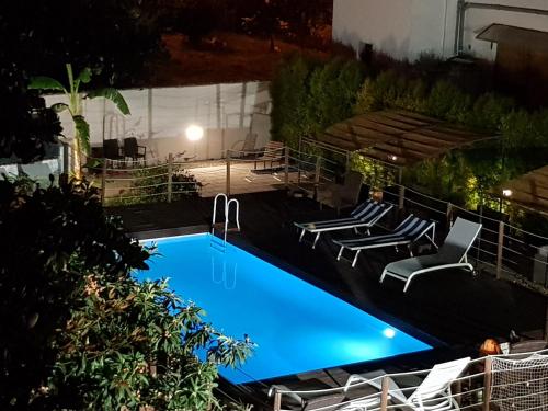 Swimming pool, Il Giardino Di Flora con Piscina in Castromediano Swimming pool, Il Giardino Di Flora con Piscina in Castromediano