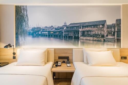 This photo about Atour Hotel (Tongxiang Zhenxing Road) shared on HyHotel.com