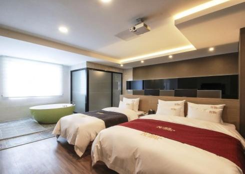 No.1 New Yorker Hotel in Jinju-si No.1 New Yorker Hotel in Jinju-si