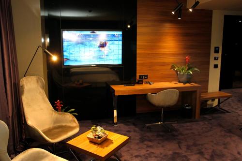 This photo about Ambasador Hotel shared on HyHotel.com