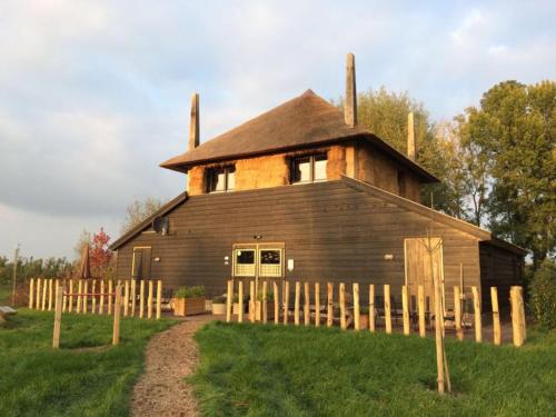 De Steltenberg in de Betuwe in Zoelen De Steltenberg in de Betuwe in Zoelen