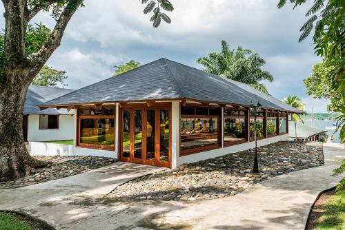 Ruang perjamuan, Nanajuana Rio Dulce in Rio Dulce Ruang perjamuan, Nanajuana Rio Dulce in Rio Dulce