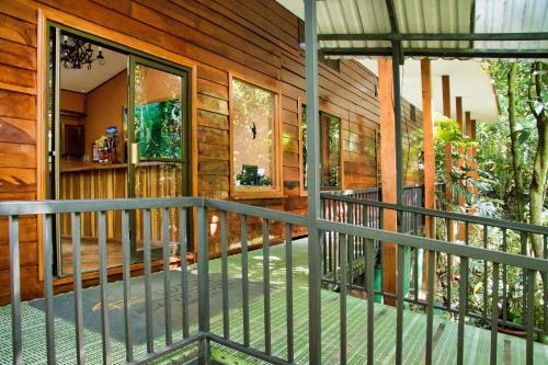 발코니/테라스, Jaguarundi Lodge - Monteverde in 몬테베르데 발코니/테라스, Jaguarundi Lodge - Monteverde in 몬테베르데