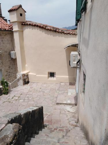 balkong/terrass, New renovated Old Town Martiva Apartment in Kotor balkong/terrass, New renovated Old Town Martiva Apartment in Kotor