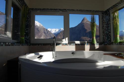 Pezsgőfürdő, Hotel Mangart in Bovec Pezsgőfürdő, Hotel Mangart in Bovec
