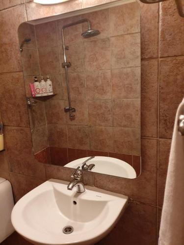 This photo about GOOD TIME HOTEL shared on HyHotel.com