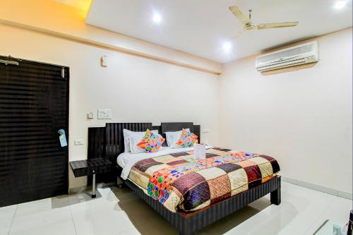 This photo about FabExpress Tourist Plaza shared on HyHotel.com