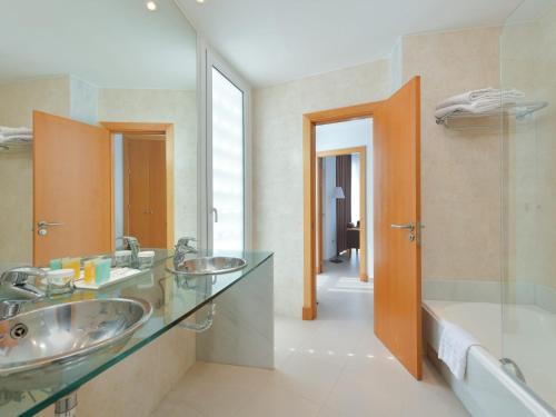 This photo about Hotel Costa Conil by Fuerte Group shared on HyHotel.com