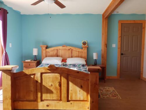 Mountain Harmony Retreat in Grants (NM) Mountain Harmony Retreat in Grants (NM)