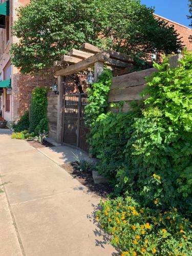 Вхід, Hotel Garza in Пост Вхід, Hotel Garza in Пост