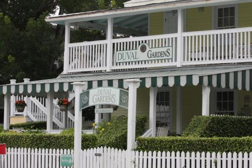 Duval Gardens B&B