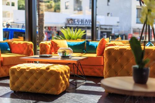 Ruang bersama/area TV, Hotel Del Medio in Sutomore Ruang bersama/area TV, Hotel Del Medio in Sutomore