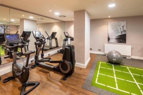 Fitness center, Fraser Suites Hamburg in City Center Fitness center, Fraser Suites Hamburg in City Center