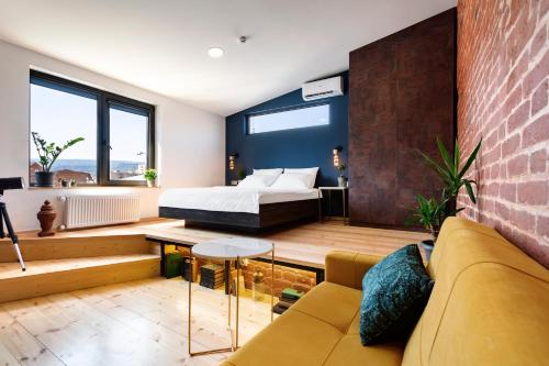 Two bedroom apartment with amazing city view - Telescope