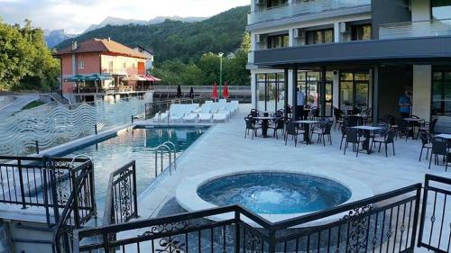 Balkon/Terrasse, Apartmani Lux Novalić (Apartmani Lux Novalic) in Konjic Balkon/Terrasse, Apartmani Lux Novalić (Apartmani Lux Novalic) in Konjic