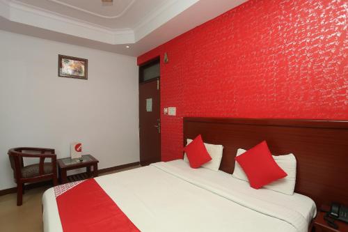 This photo about OYO Rooms Station Road Lucknow shared on HyHotel.com