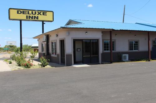 Deluxe Inn Fort Stockton in Fort Stockton (TX) Deluxe Inn Fort Stockton in Fort Stockton (TX)