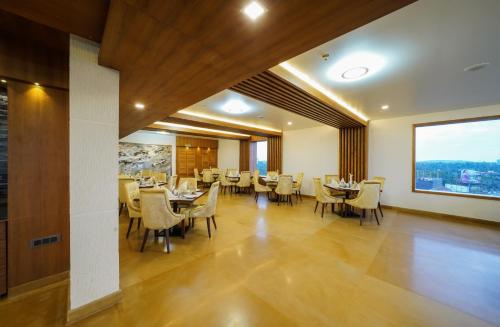 KPM TRIPENTA HOTEL in קוז'יקודה/קליקוט KPM TRIPENTA HOTEL in קוז'יקודה/קליקוט
