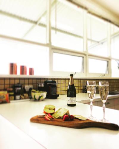 Konyha, The Lake House Retreat in Keith Konyha, The Lake House Retreat in Keith