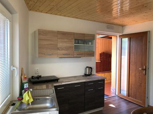 Penzion Zaječský šenk (Penzion Zajecsky senk) in Zajeci Penzion Zaječský šenk (Penzion Zajecsky senk) in Zajeci