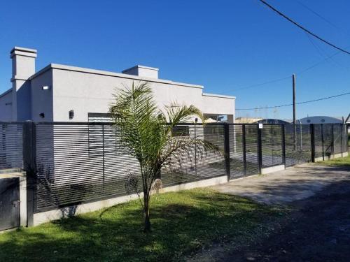 Hotel Casa 3 ambientes con parrilla Barrio la huerta